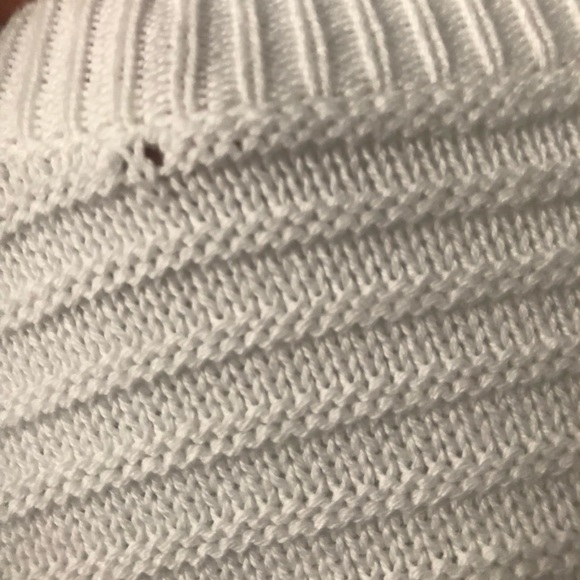 NWT Simply Vera White Sweater - Picture 4 of 12